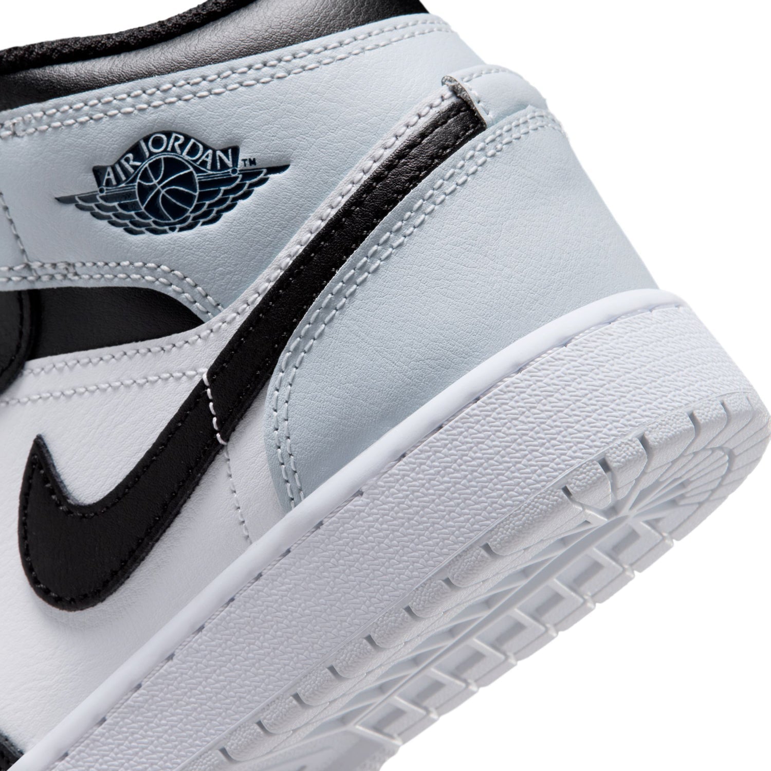 AJ 1 Mid - Youth