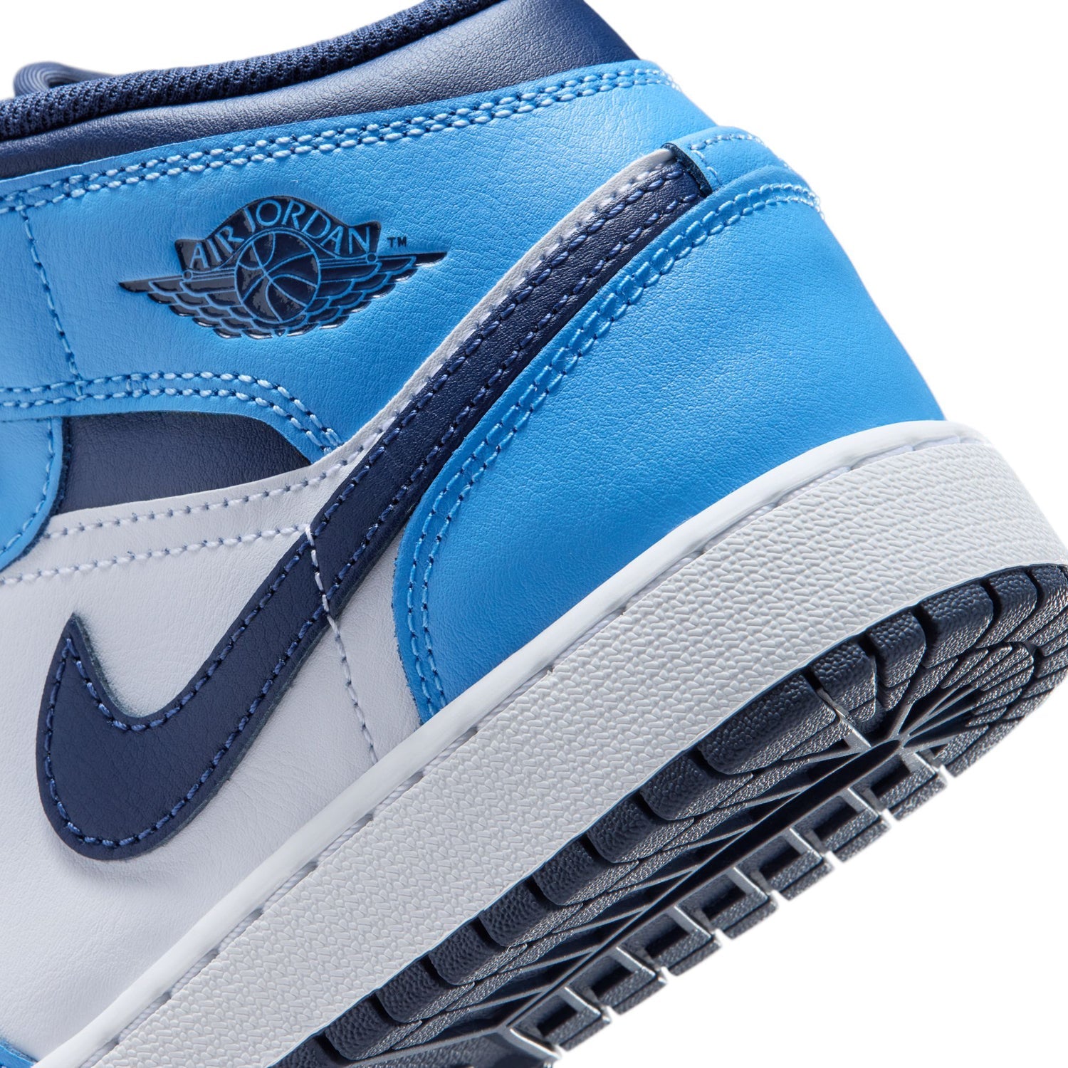 AJ 1 Mid - Youth