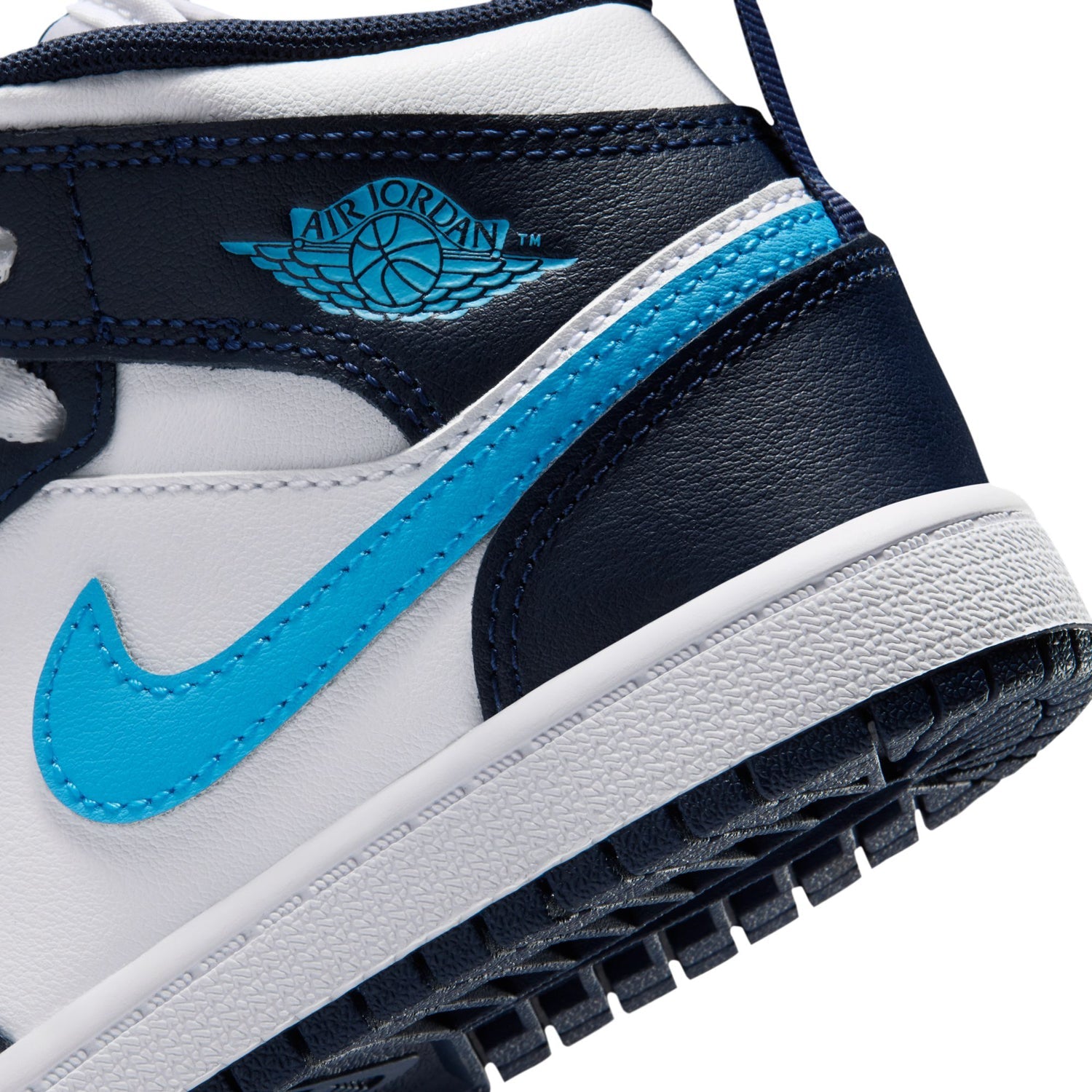 AJ 1 Mid - Kids