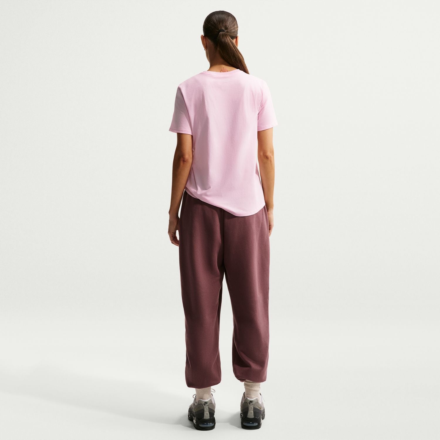 Club Tee - Womens