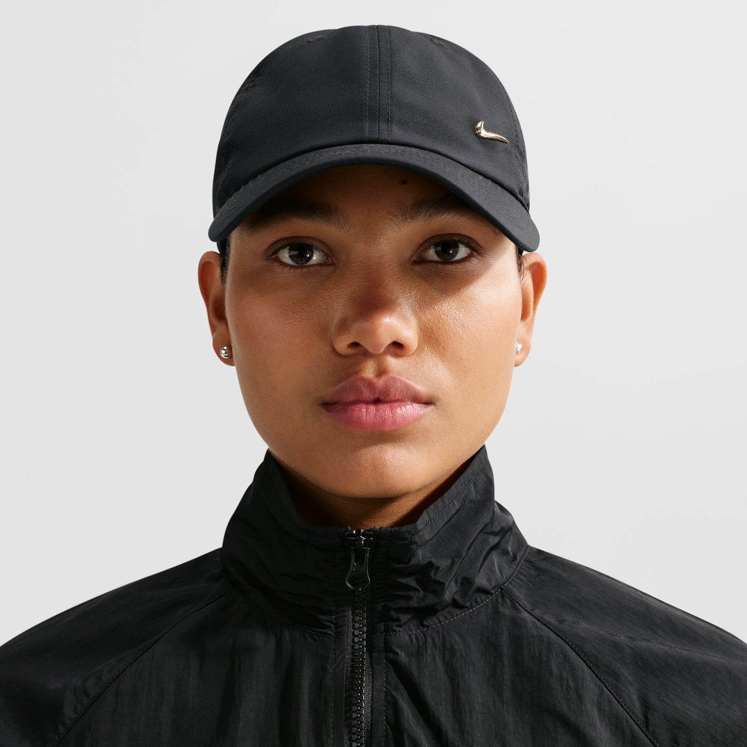 Nike Club Cap Metal Swoosh Strapback
