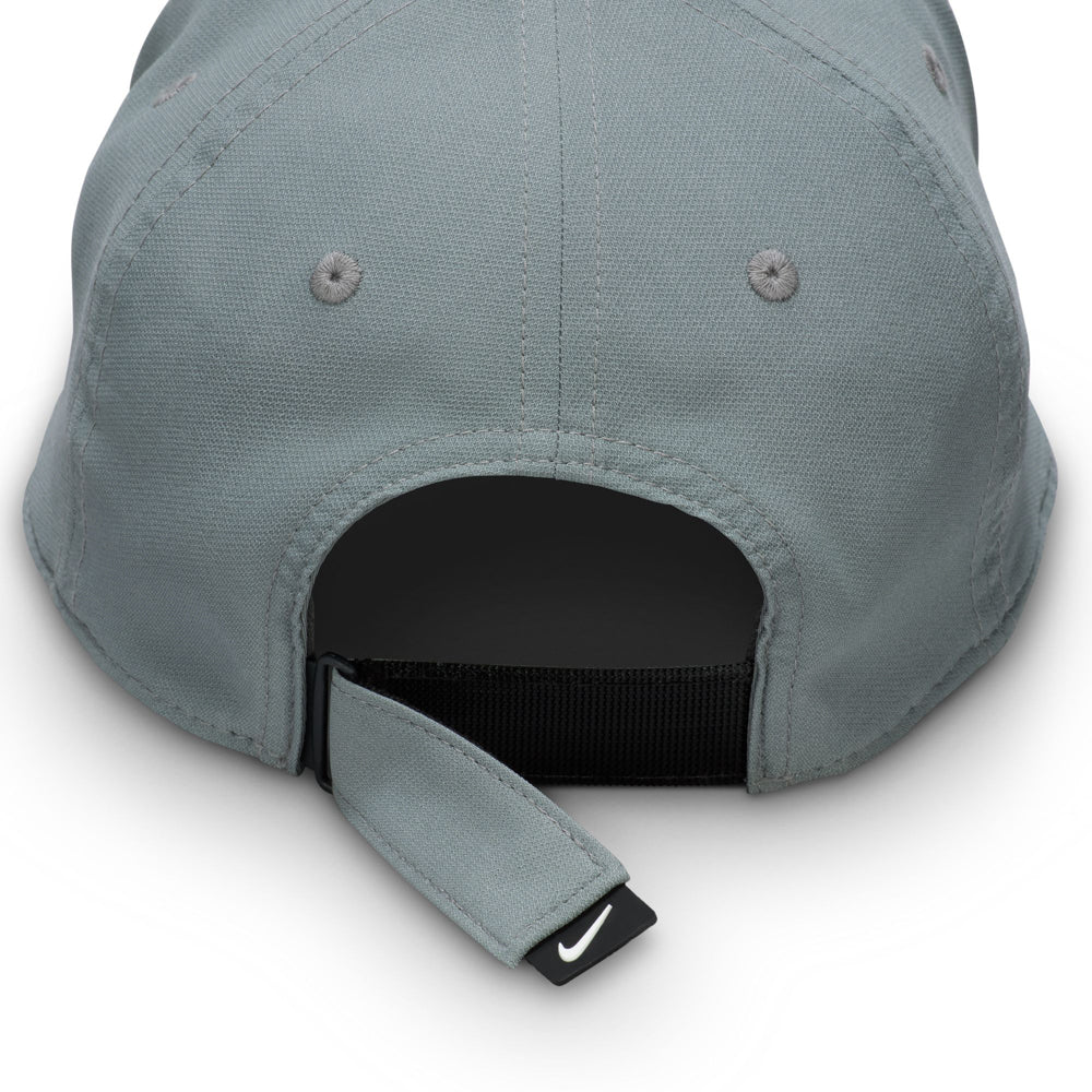 Nike Dri-Fit Club Cap Structured Swoosh Performance Strapback
