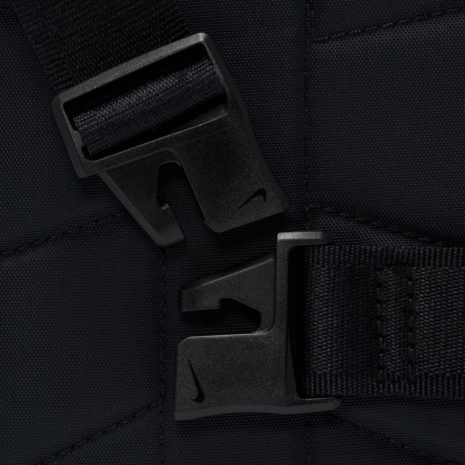 Commute Crossbody - 1L