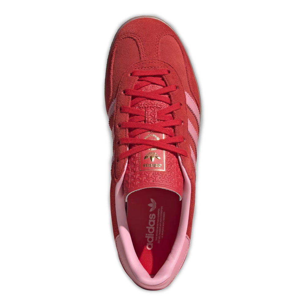 GAZELLE_INDOOR_SHOES_Red_IH6797_02_standard_hover.jpg