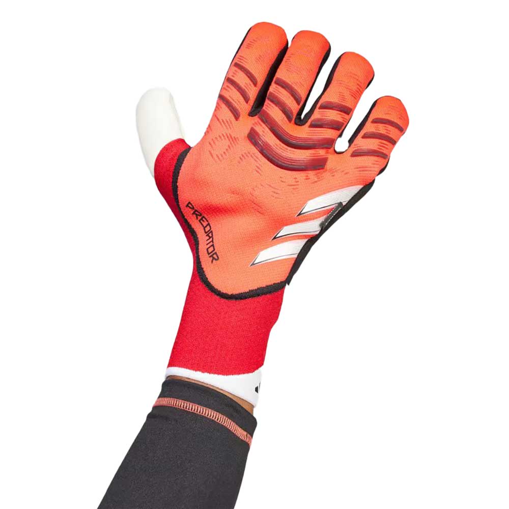 Gants_de_gardien_de_but_Predator_Pro_Fingersave_Rouge_JH3804_21_model.jpg
