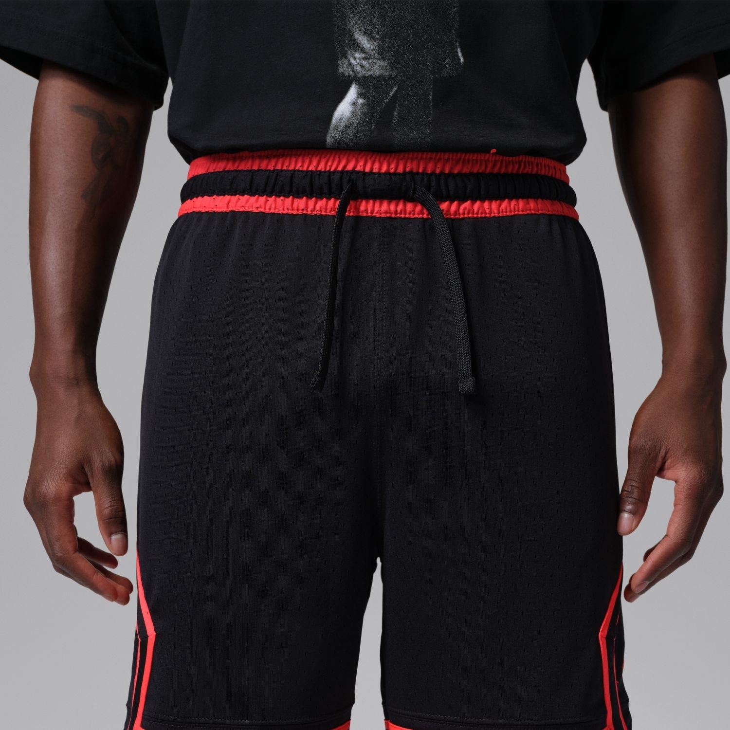 Diamond Mesh Short - Mens