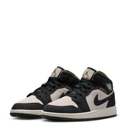 AJ 1 Mid - Youth
