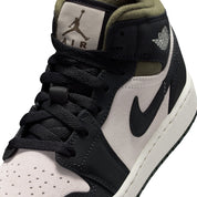AJ 1 Mid - Youth
