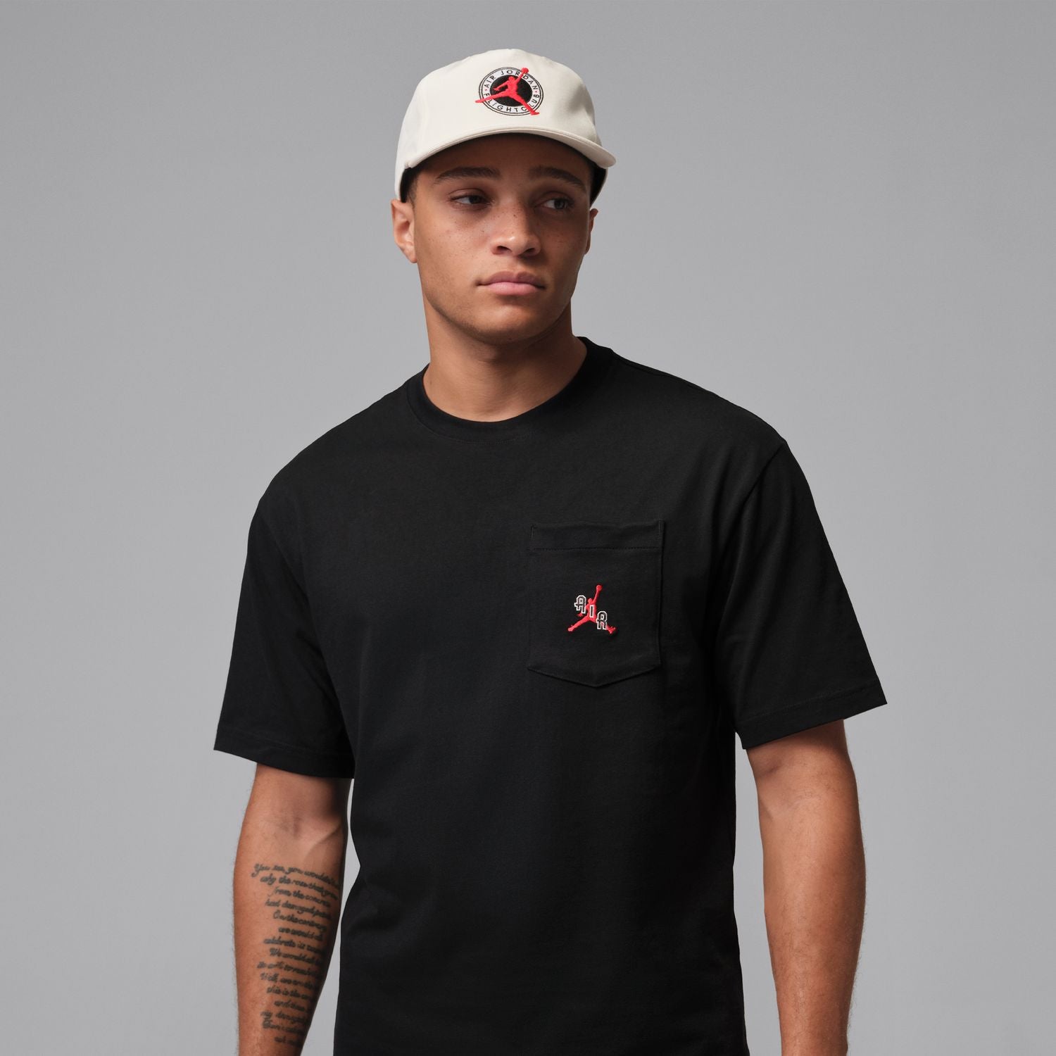 IF3069010_2.jpg