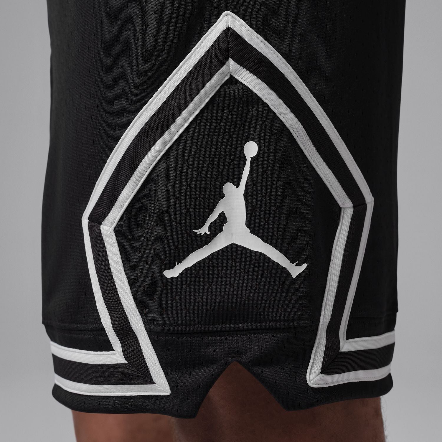 Diamond Short - Mens