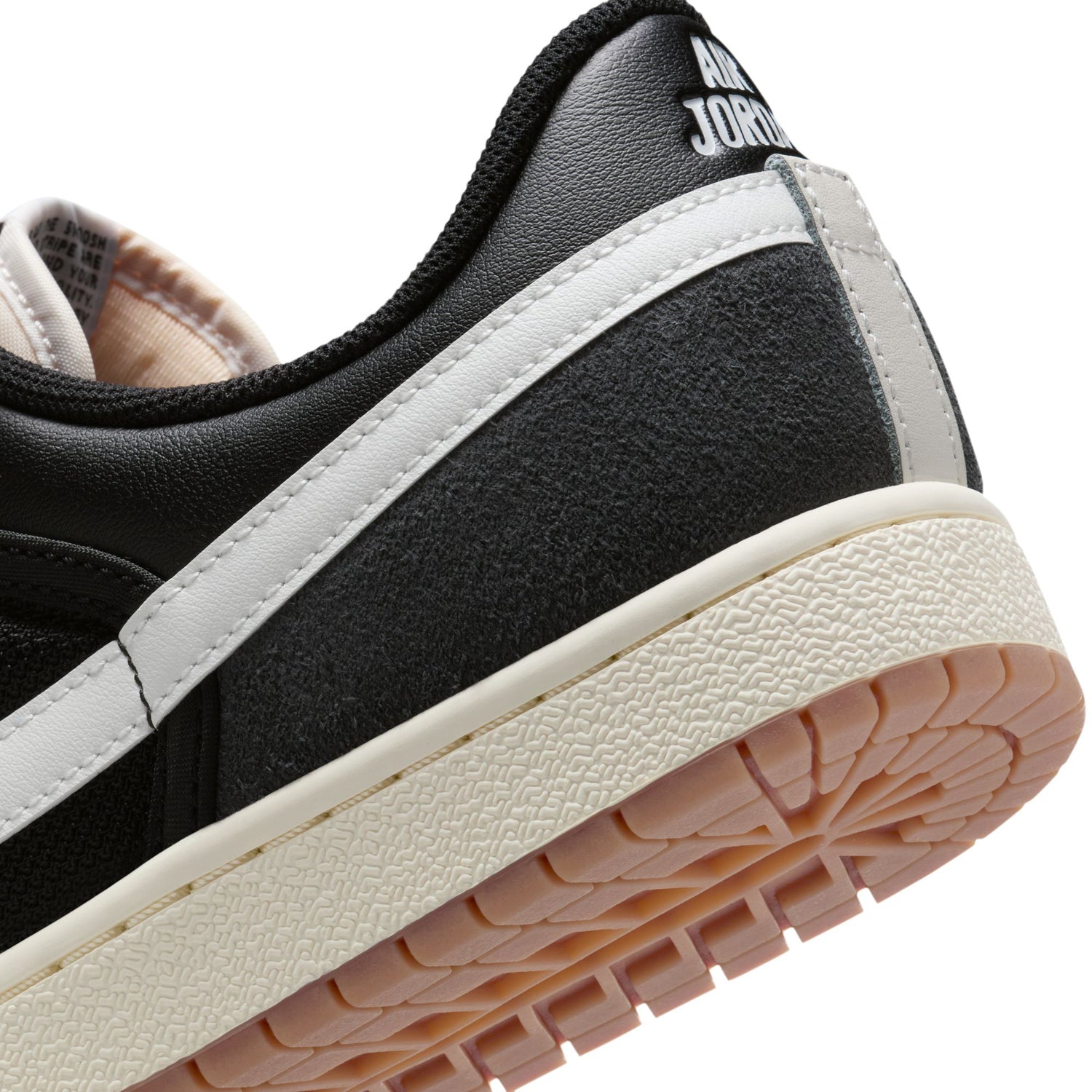 AJ Skyline Low - Mens