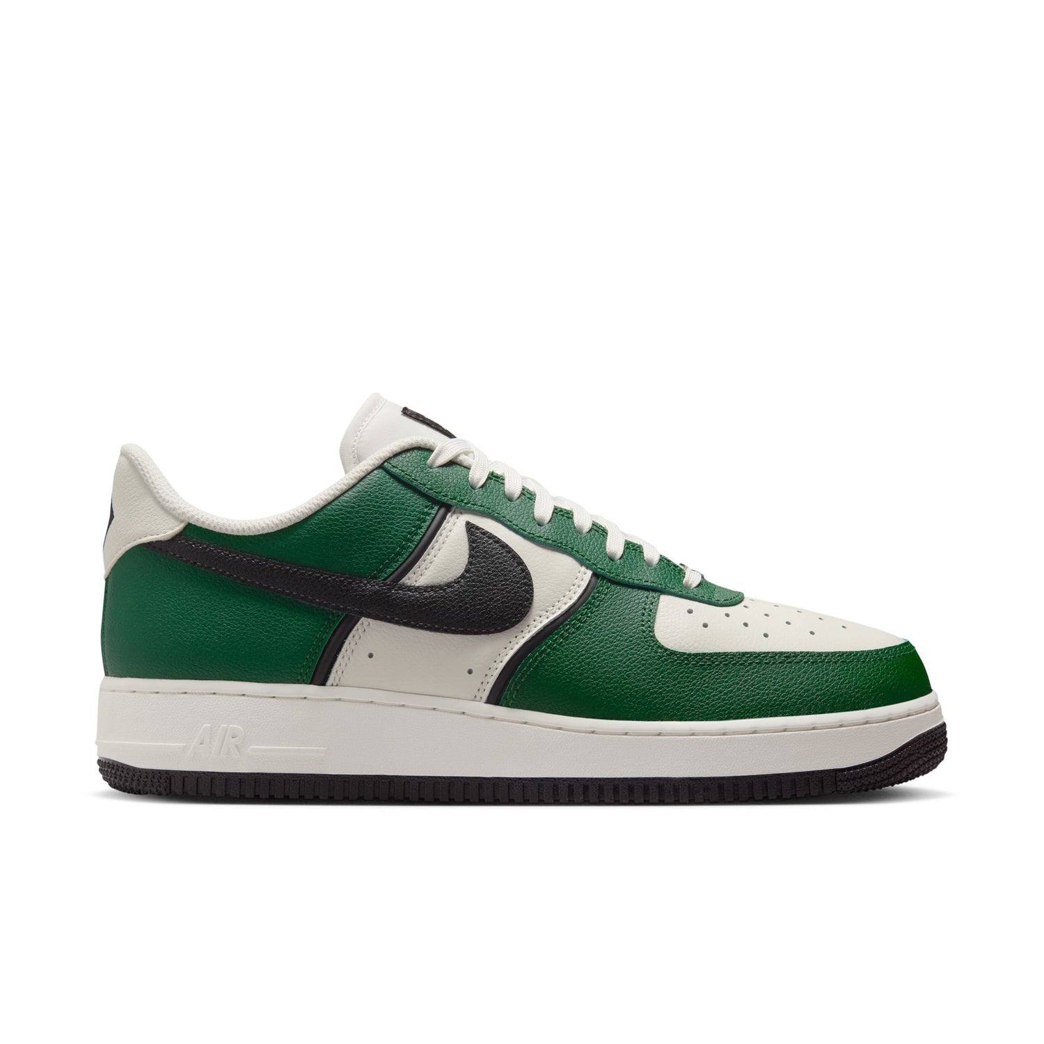 Air Force 1 Low 07 LV8 - Mens