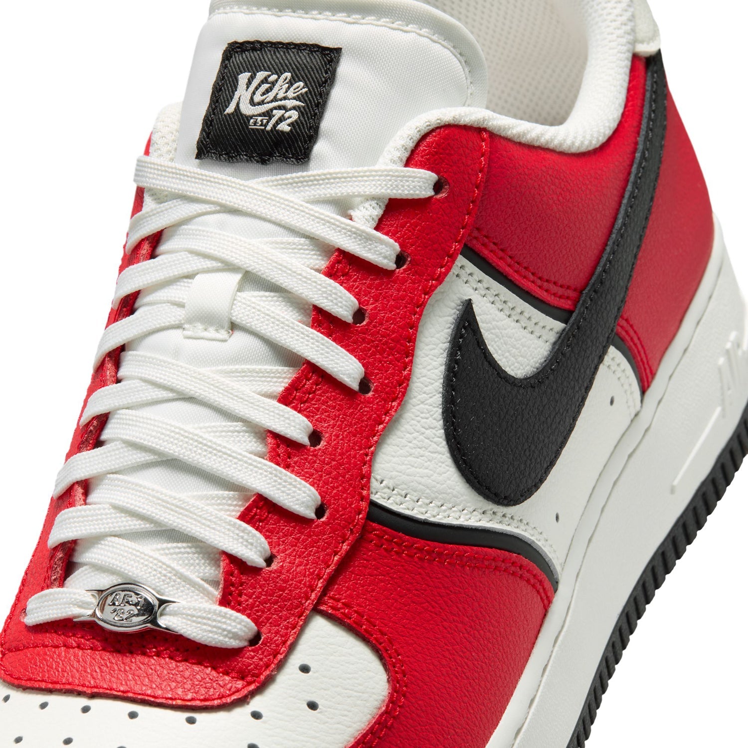 Air Force 1 Low 07 LV8 - Mens