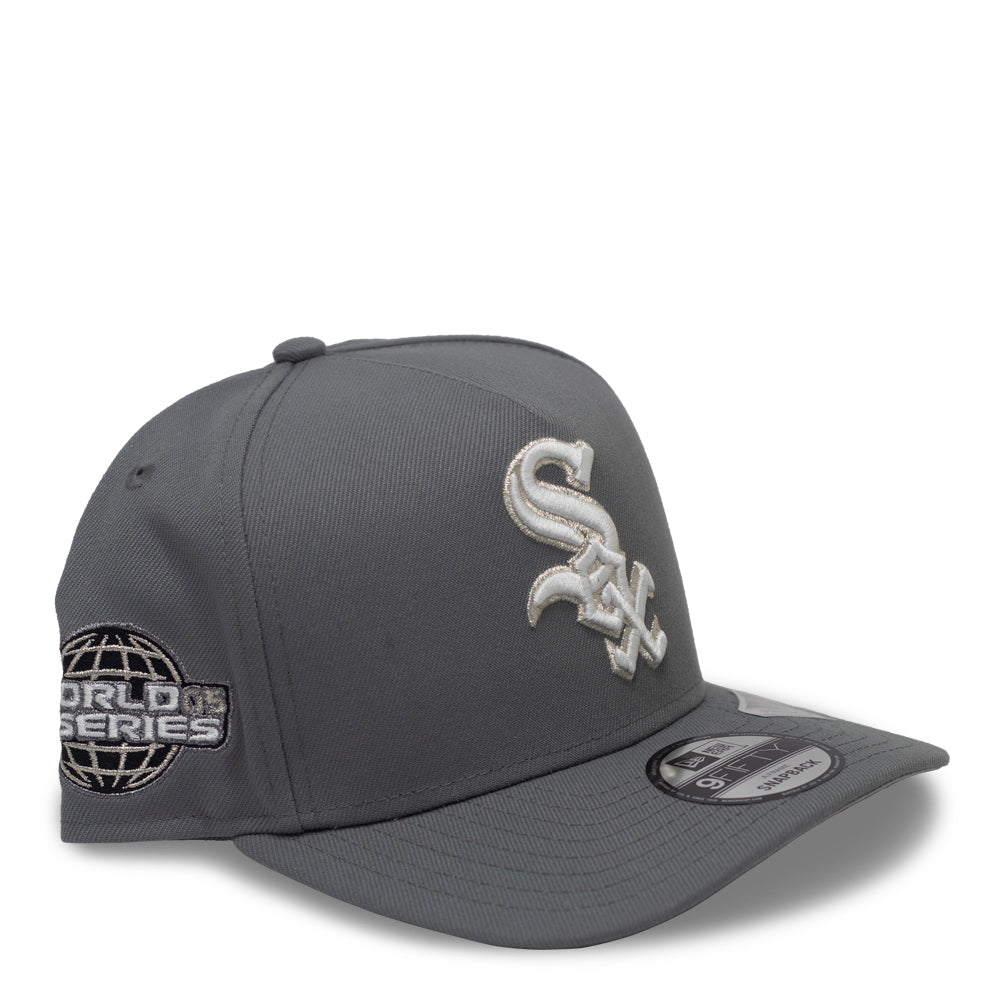 New Era Chicago White Sox 2005 World Series Chrome Retro 9FIFTY A-Frame Adjustable hat