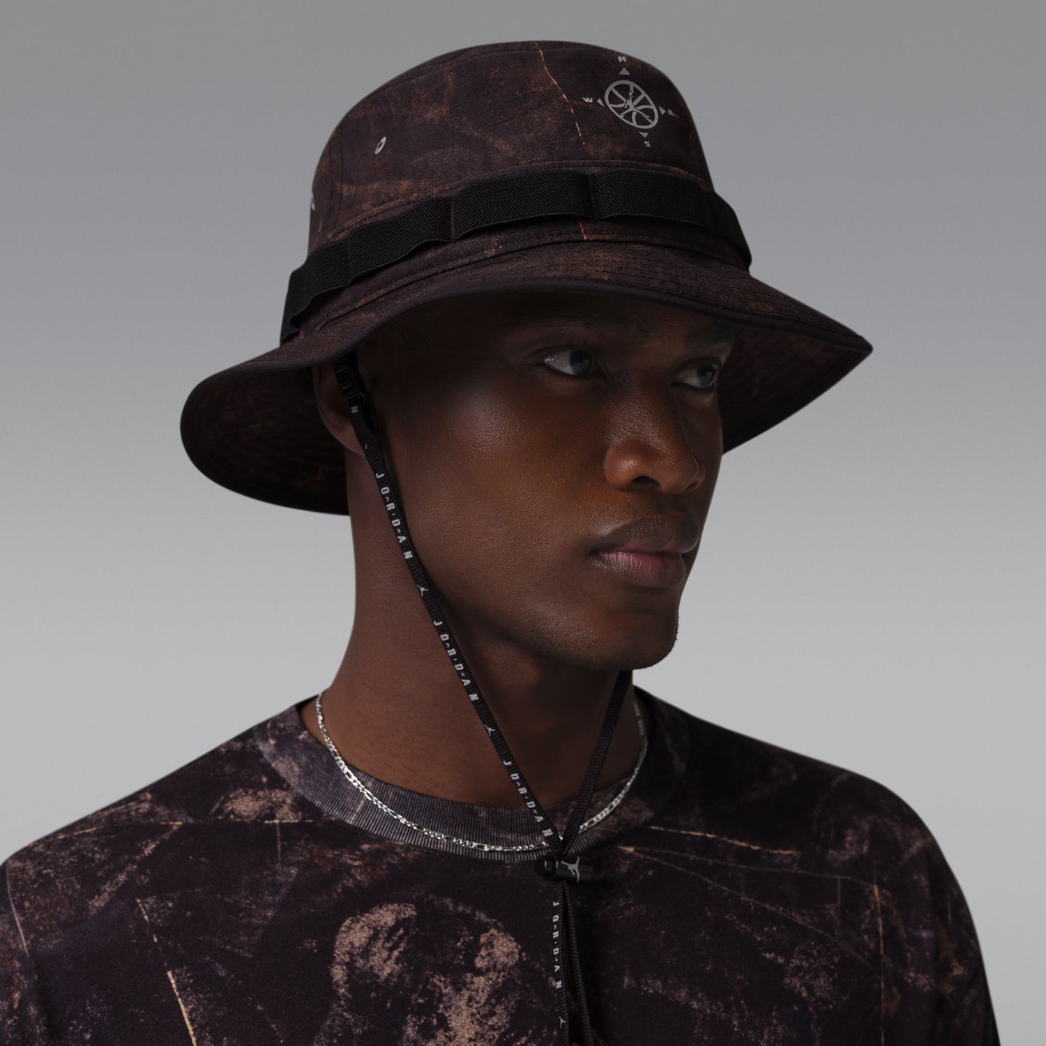 Jordan Apex Utility AOP Hike Mike Bucket