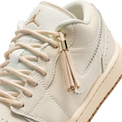 AJ 1 Low SE - Womens