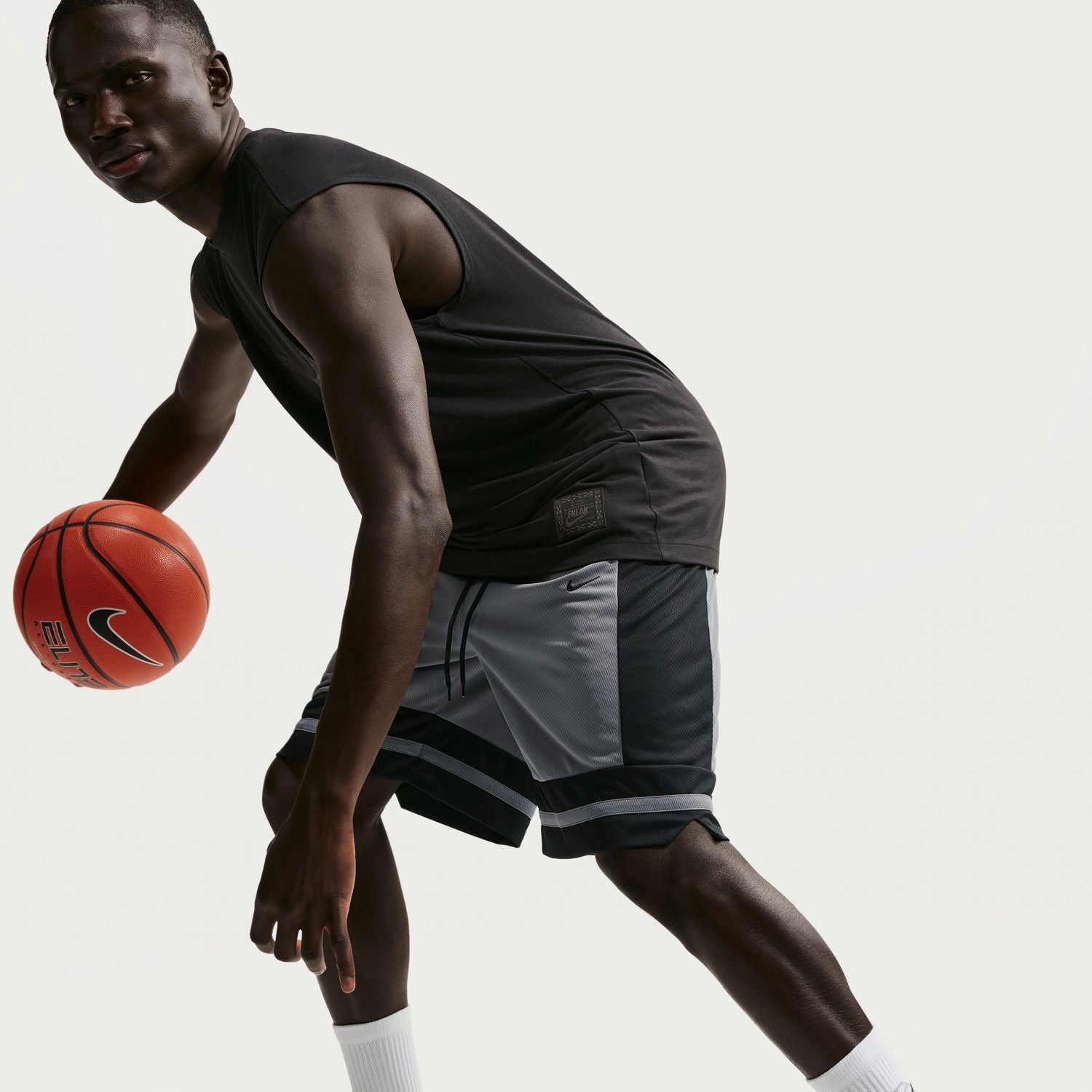 Icon 10" Basketball Short - Mens