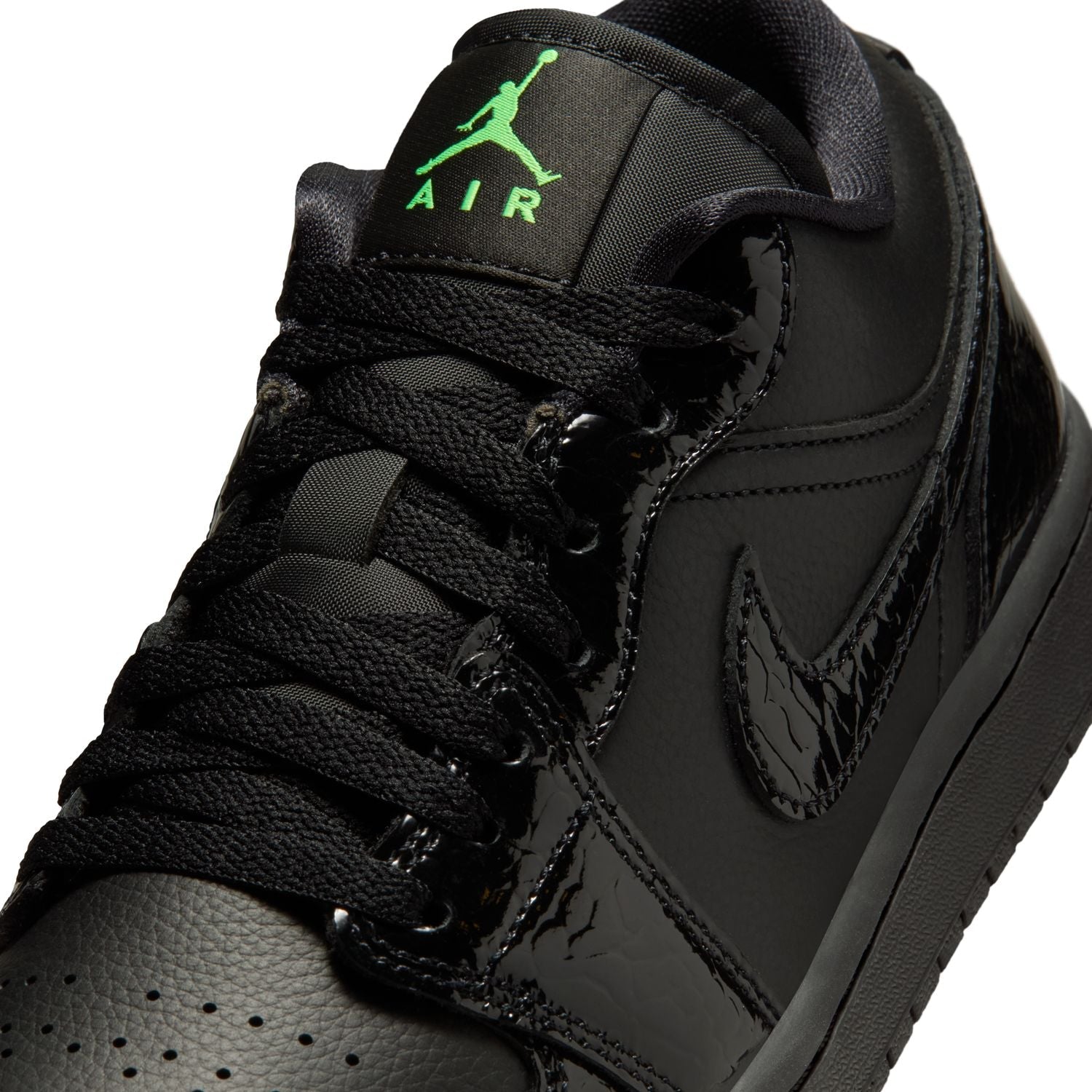 AJ 1 Low SE - Womens