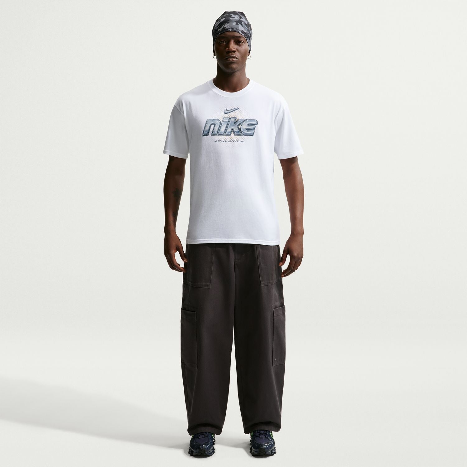 Nike Metallic Graphic Tee - Mens