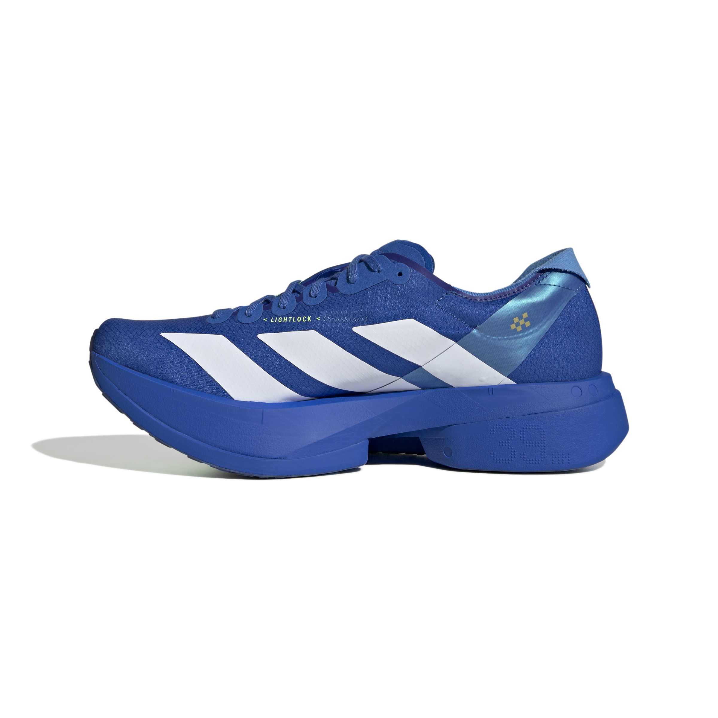 JP6622_5_FOOTWEAR_Photography_SideMedialCenterView_white.jpg