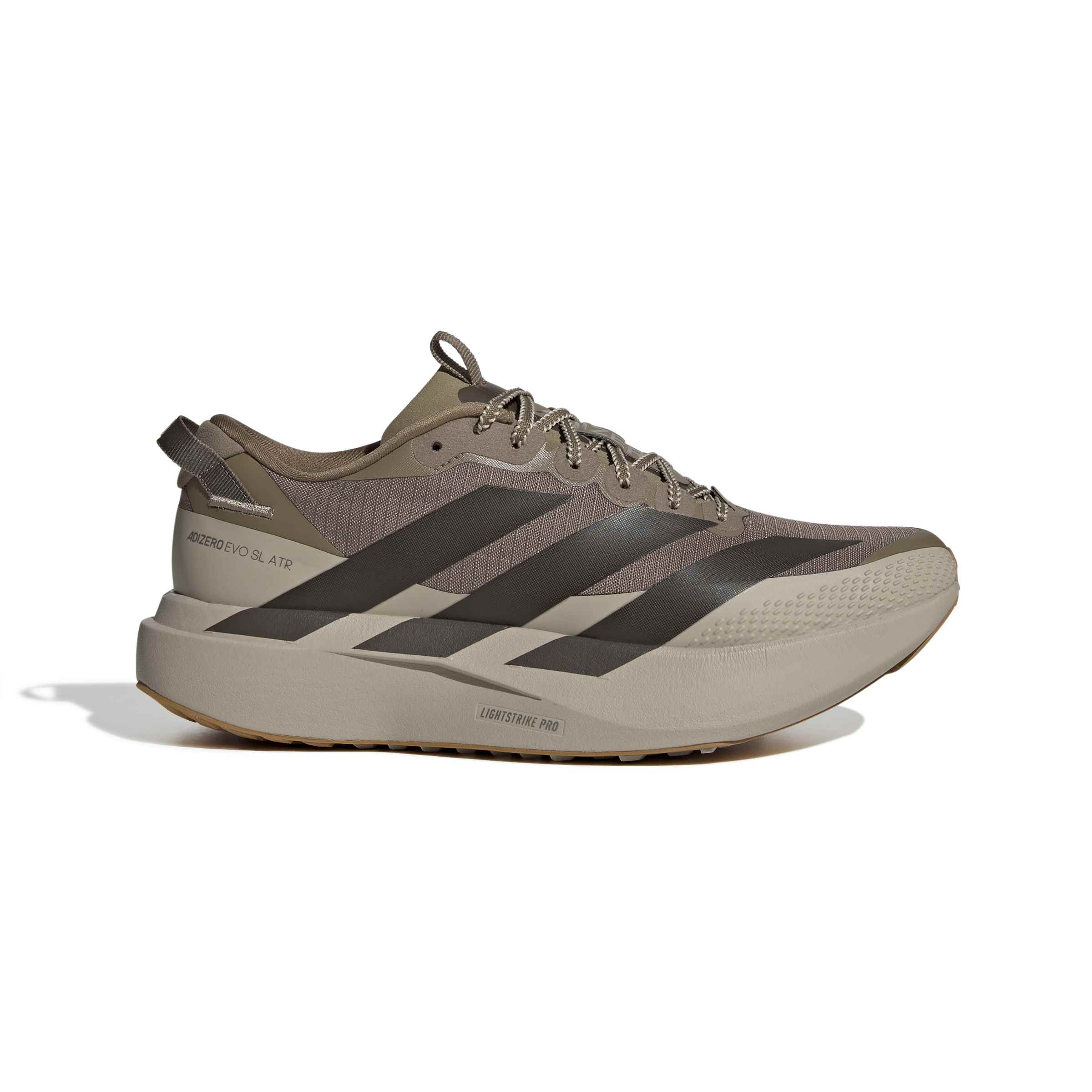 KI7833_1_FOOTWEAR_Photography_SideLateralCenterView_white.jpg