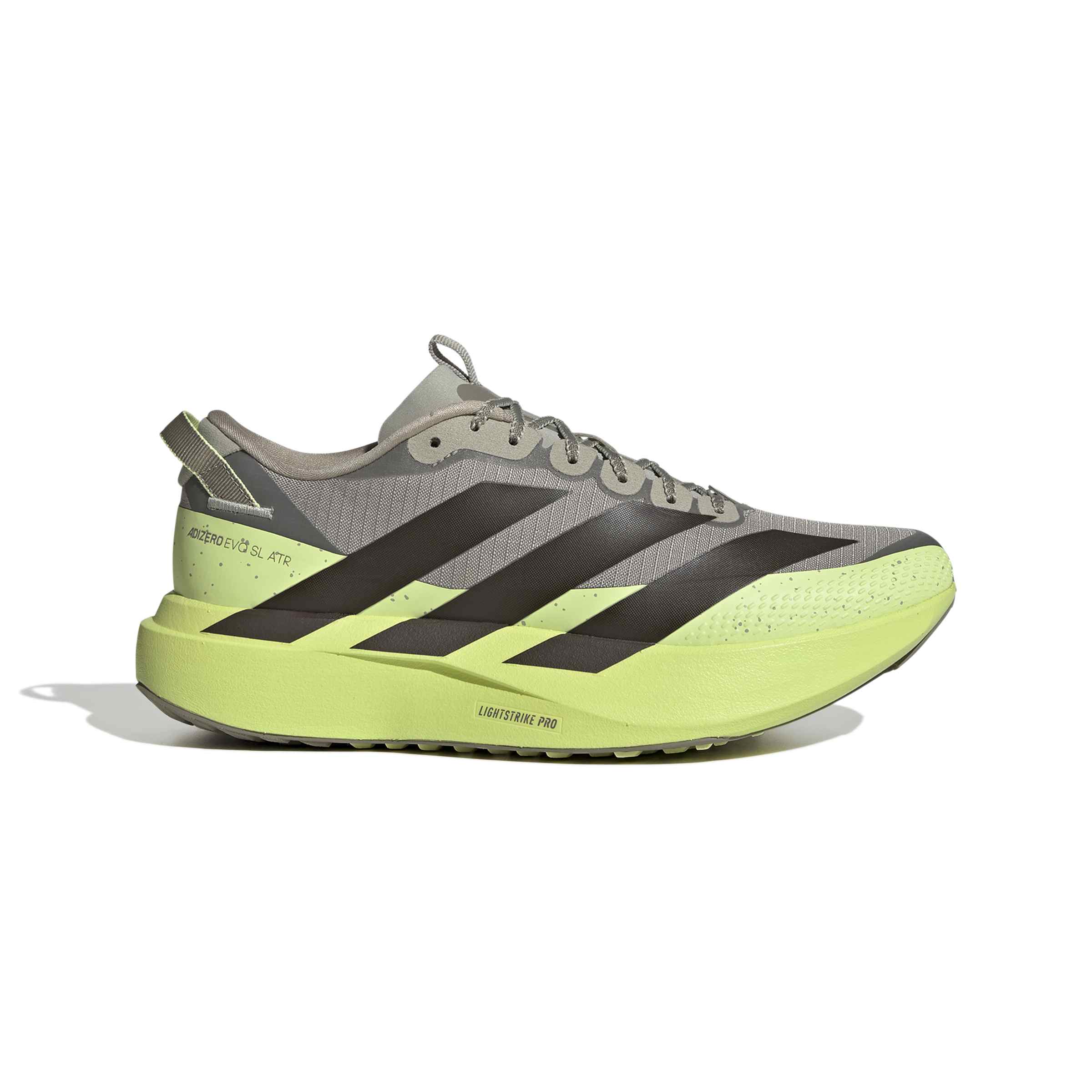 KI7836_1_FOOTWEAR_Photography_SideLateralCenterView_white.jpg