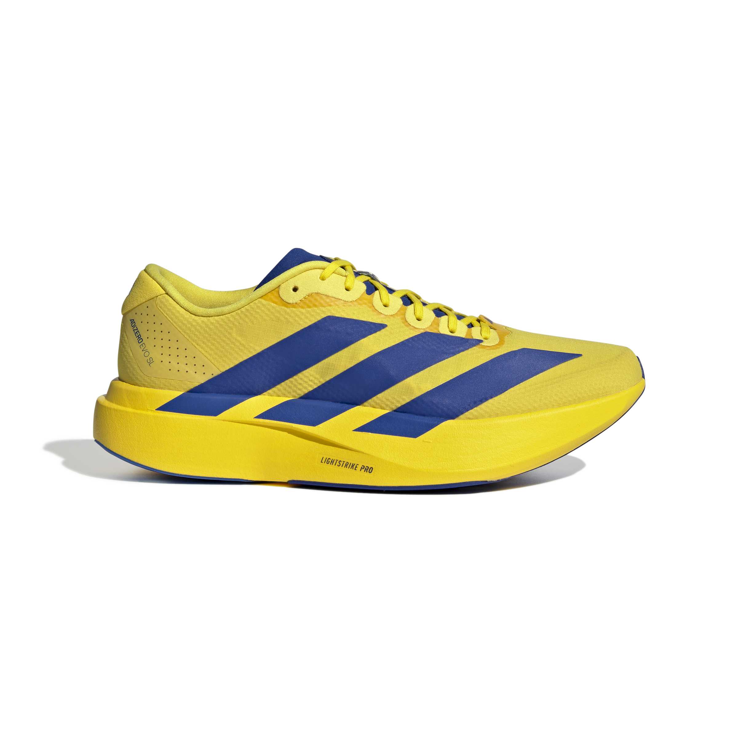 KK3673_1_FOOTWEAR_Photography_SideLateralCenterView_white.jpg