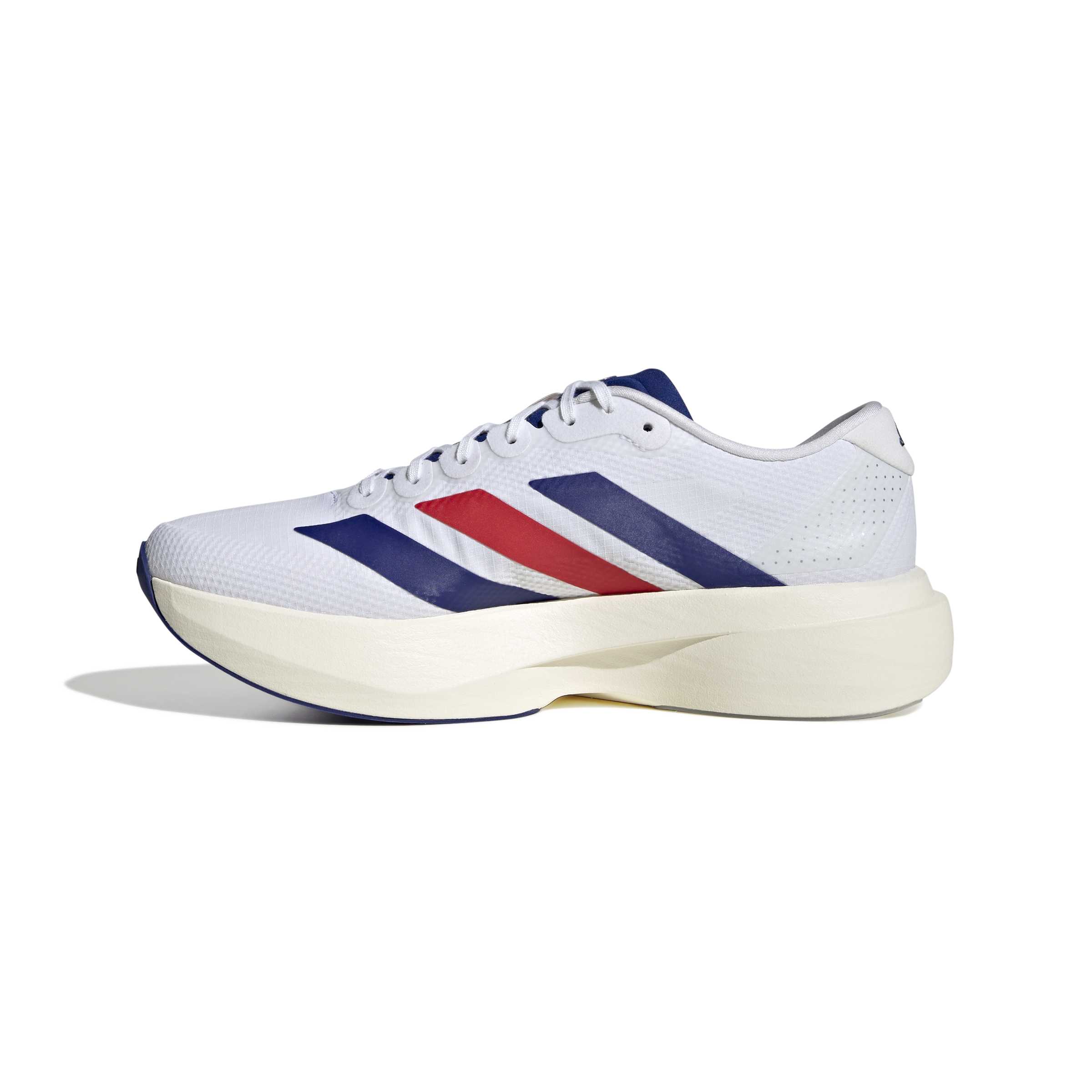KK3719_5_FOOTWEAR_Photography_SideMedialCenterView_white.jpg