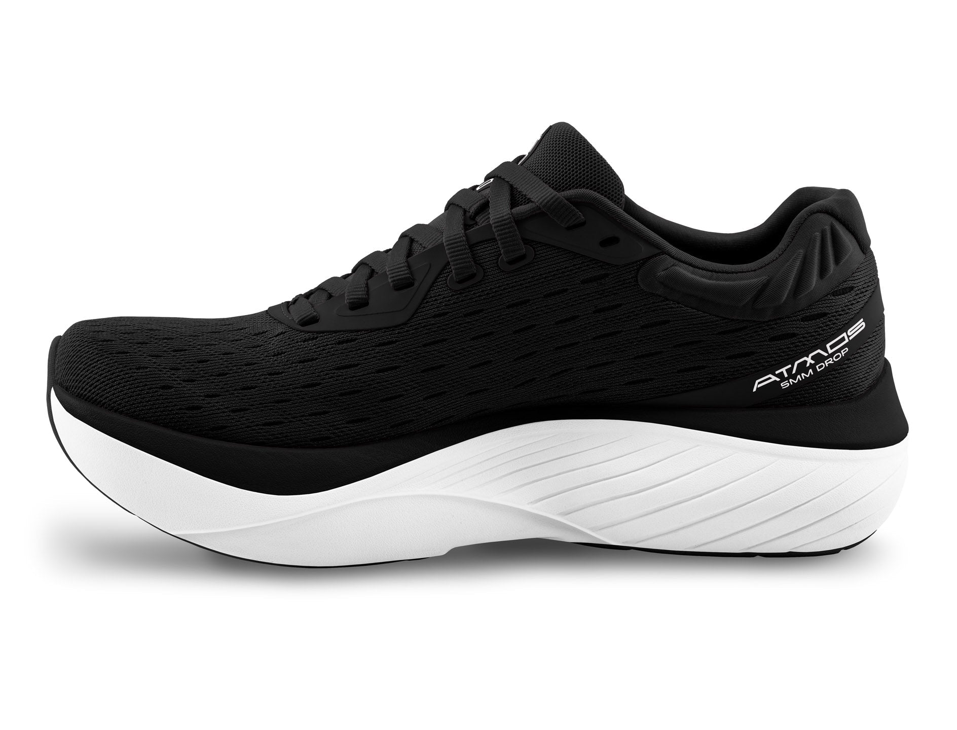 M069.Black-White_05.jpg