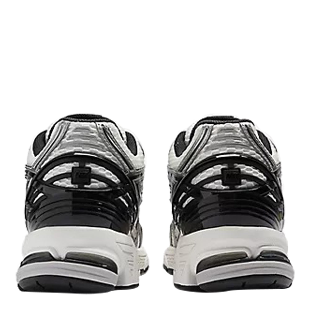New Balance 1906R Sneakers