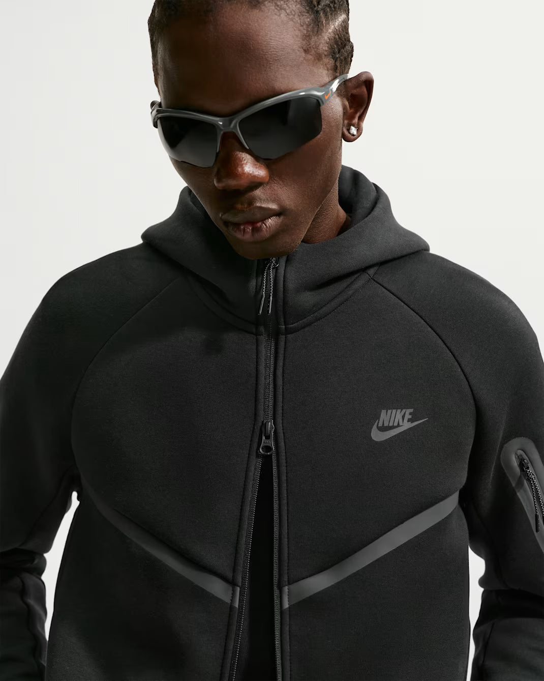 M_NK_TCH_FLC_FZ_WR_HOODIE_1.jpg