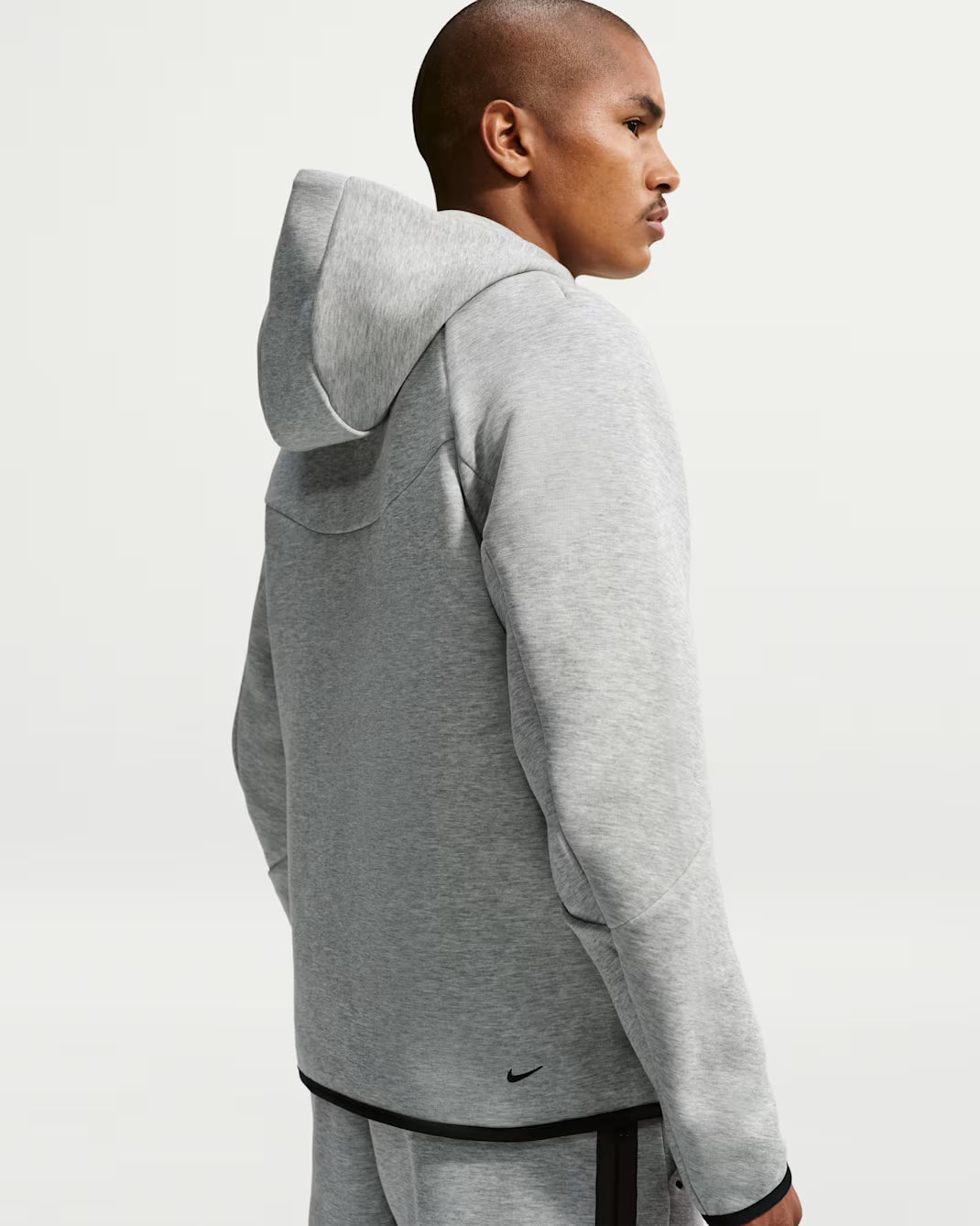 M_NK_TCH_FLC_FZ_WR_HOODIE_1_924955bb-33de-4eae-a5ea-ec21a5153468.jpg