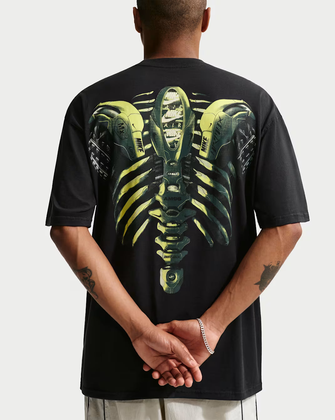 Men's Nike Sportswear Max T-Shirt - BLACK / LIGHT SMOKE GREY