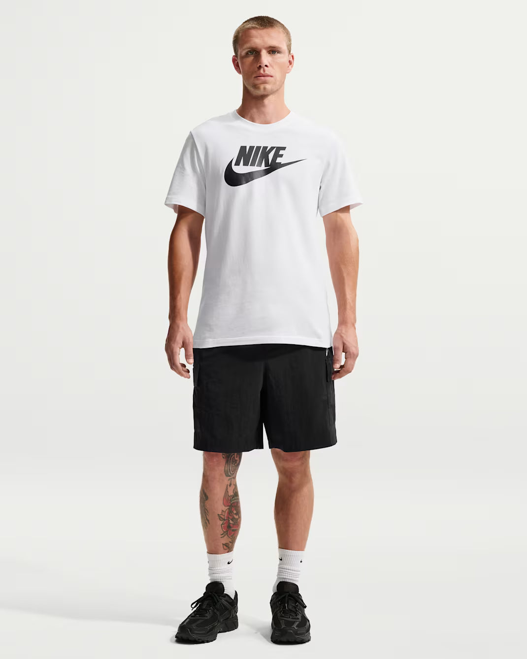 Men's Nike Sportswear Icon Futura T-Shirt White/Black AR5004-101