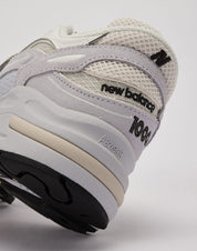New Balance 1000