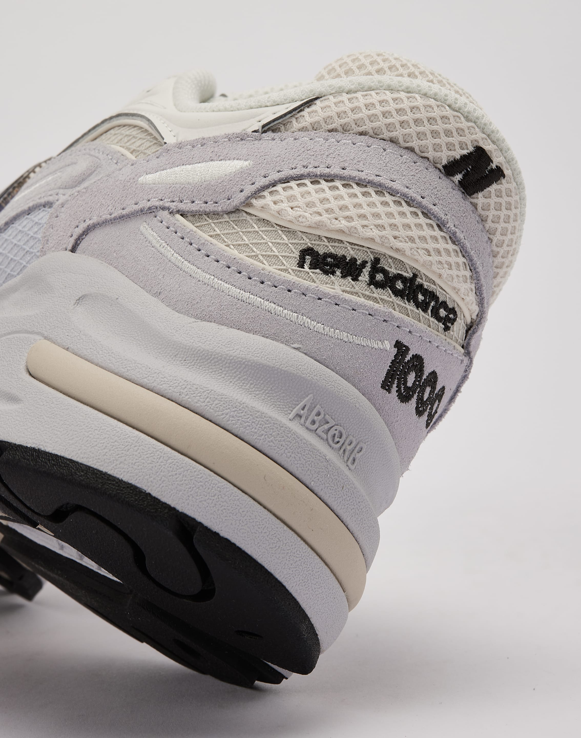 New Balance 1000