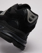 New Balance 2010 'Carbon'