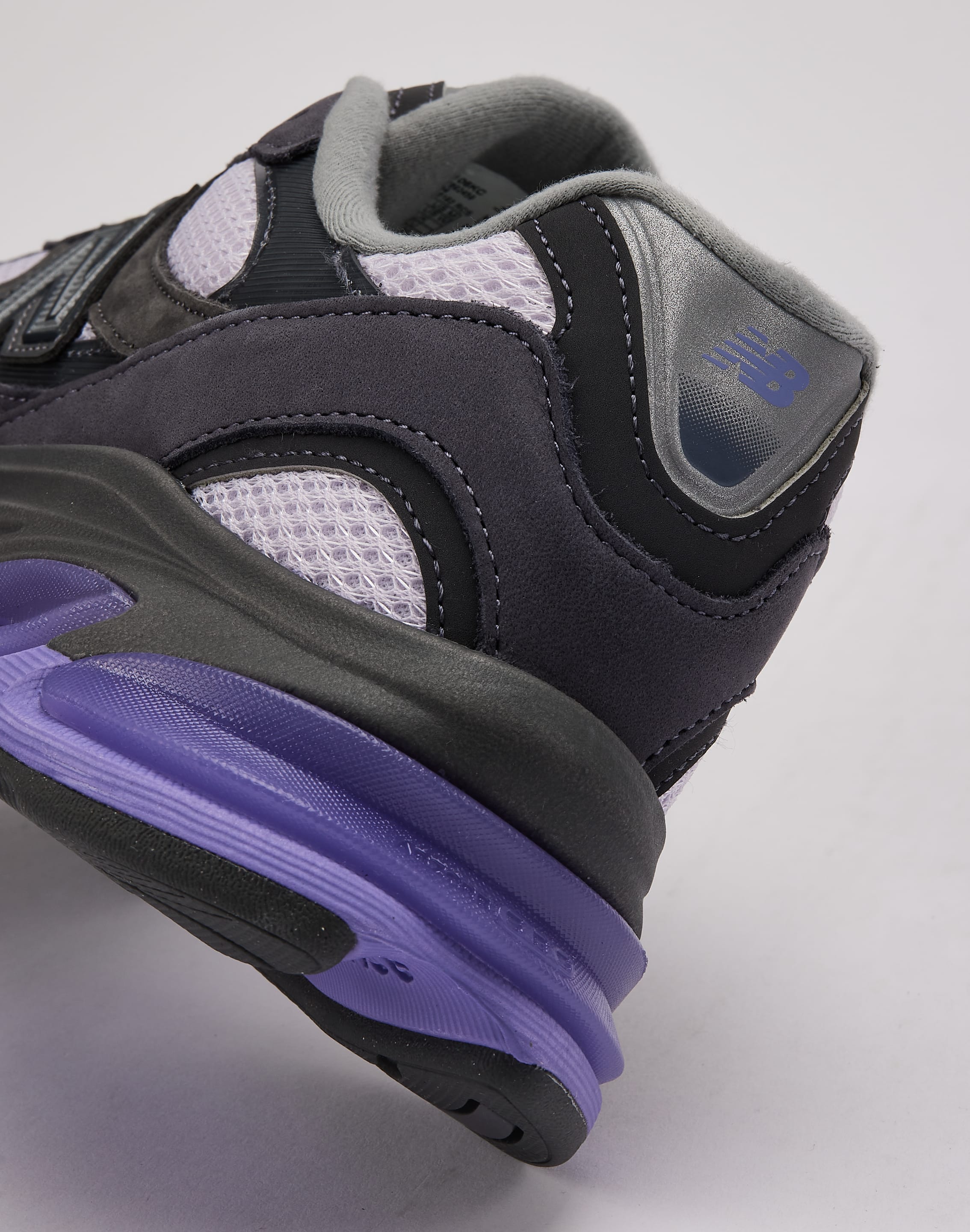 New Balance 2010