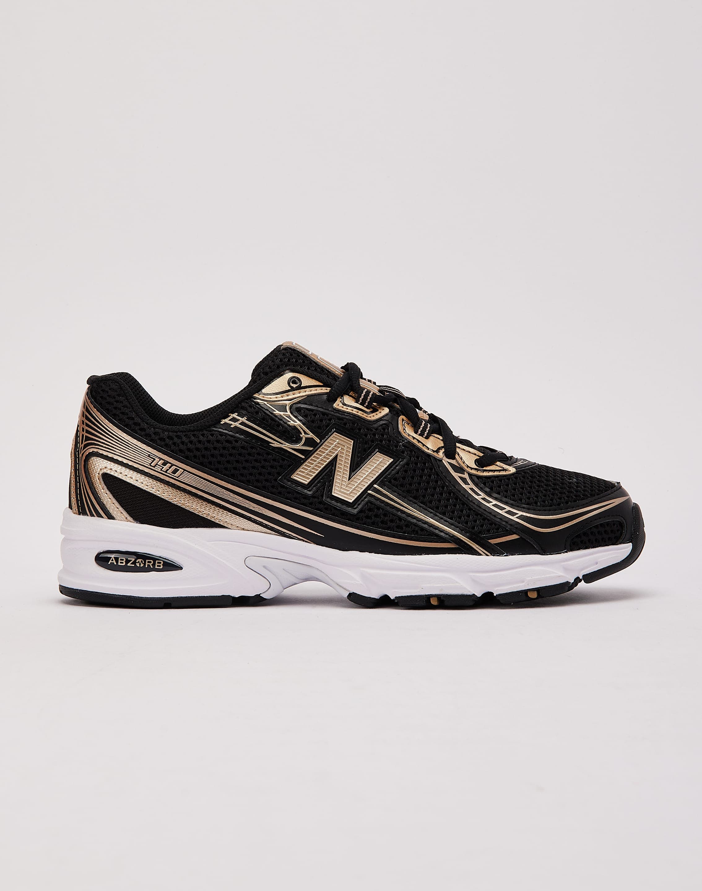 New Balance 740