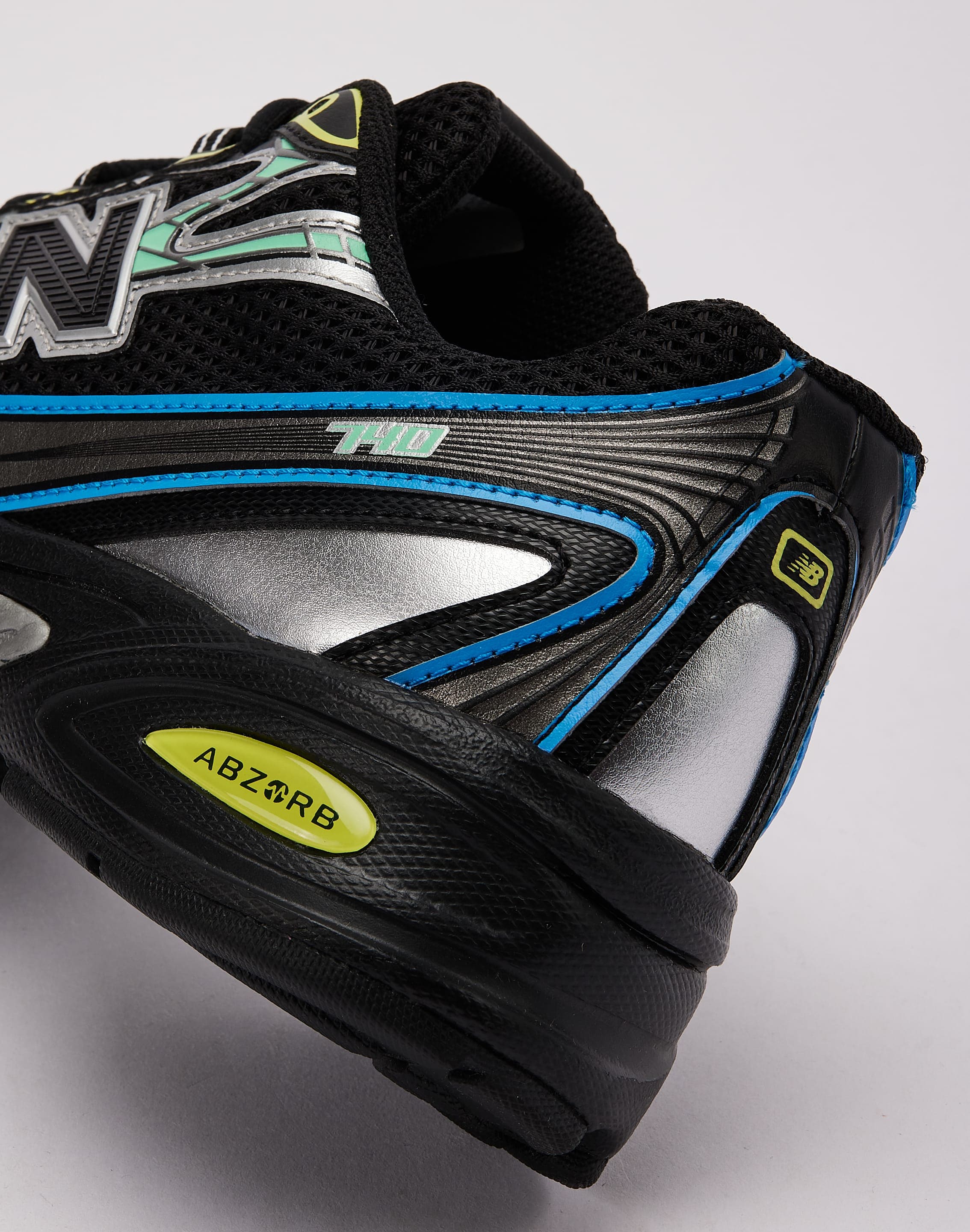 New Balance  740 'Night Moves'