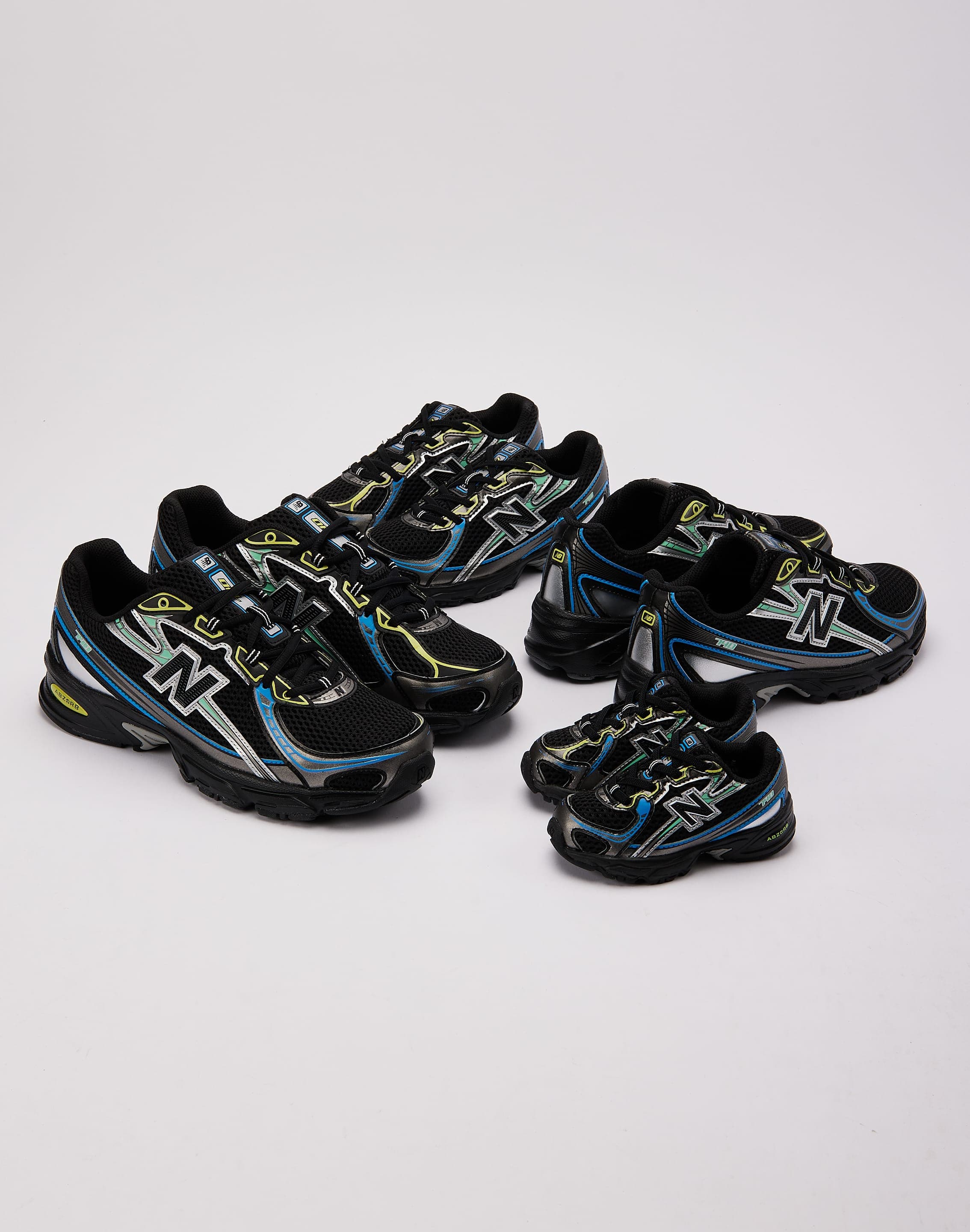 New Balance  740 'Night Moves'