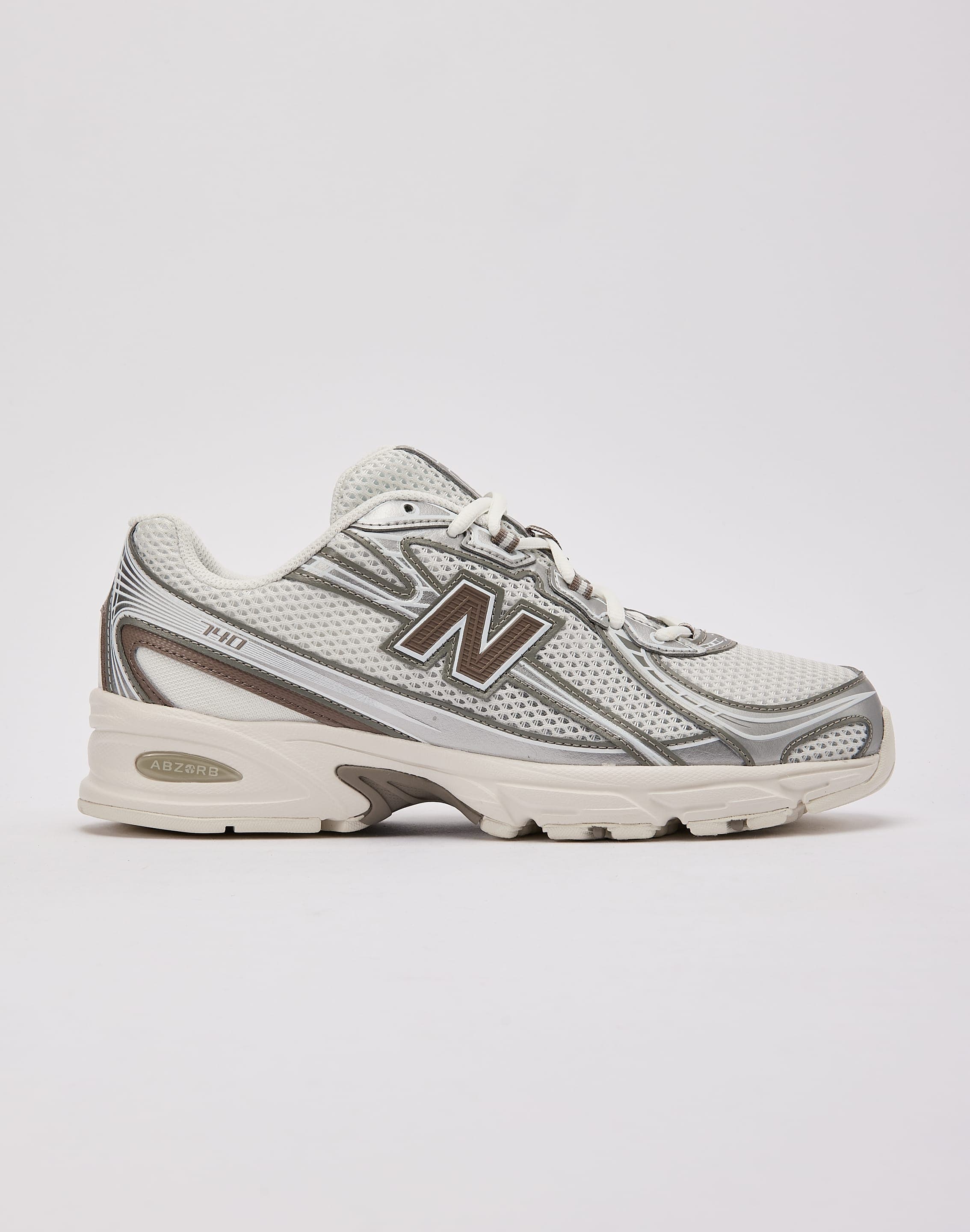 New Balance 740