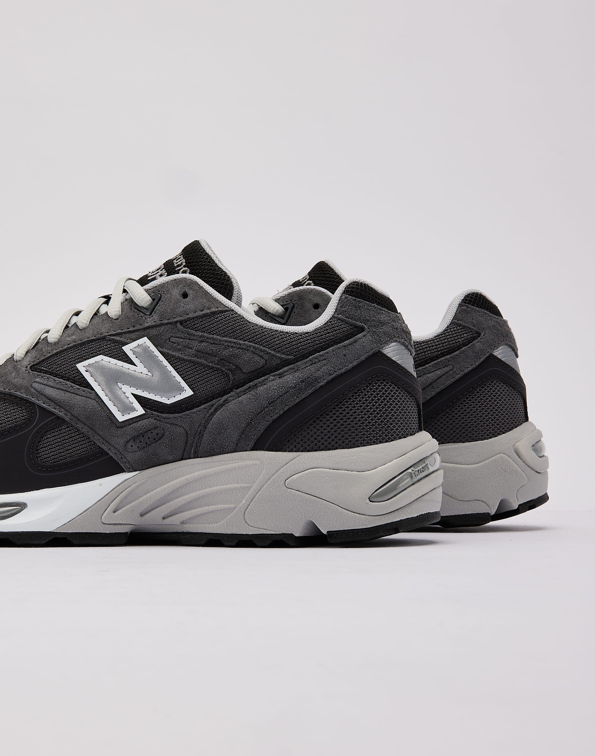 New Balance 880R