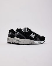 New Balance 880R