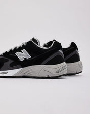 New Balance 880R