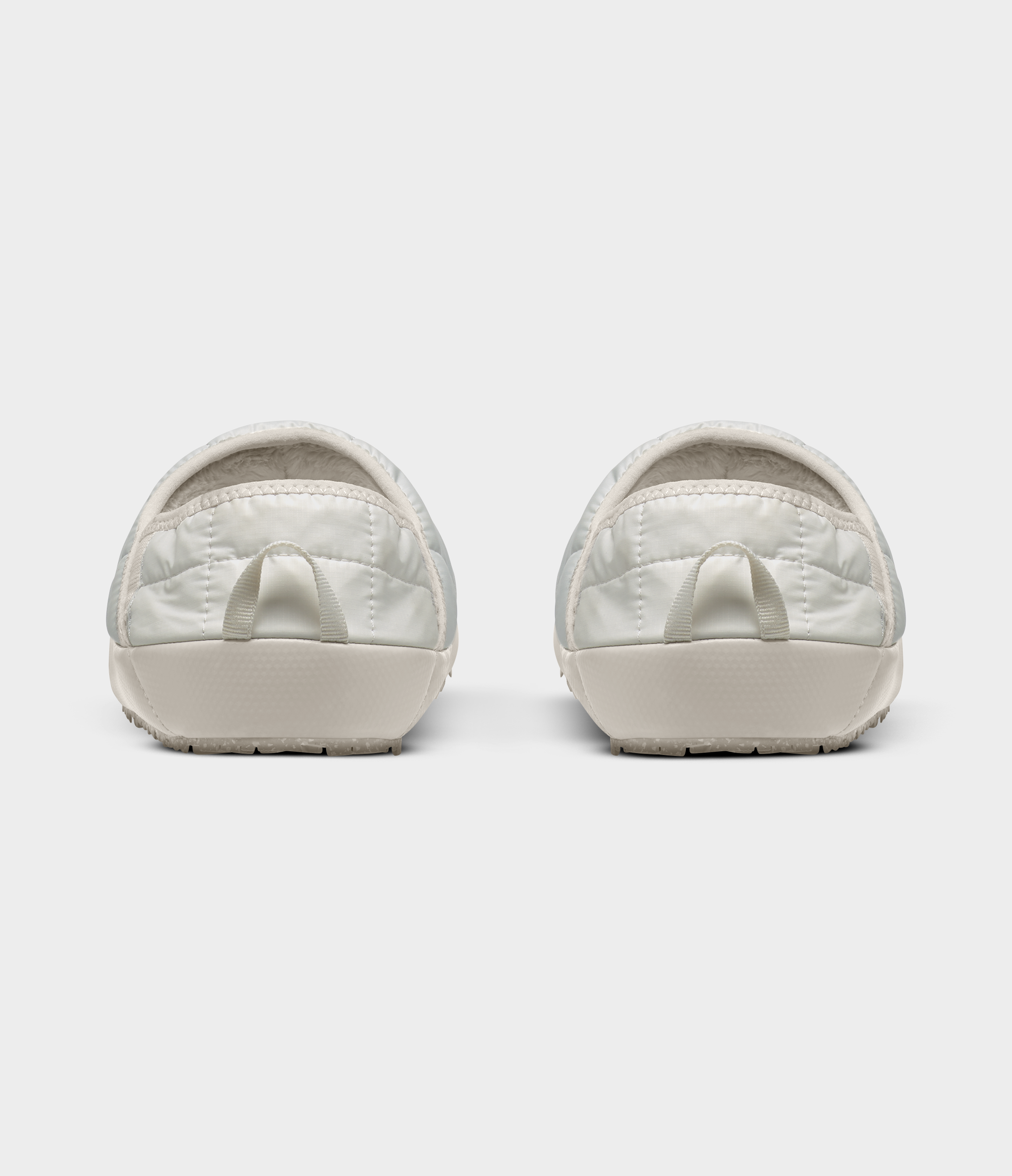 Women's ThermoBall Traction Mule V (32F - Gardenia White/Silver Grey)