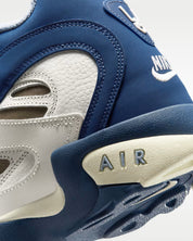 Nike Air Diamond Turf II Men's Sneakers