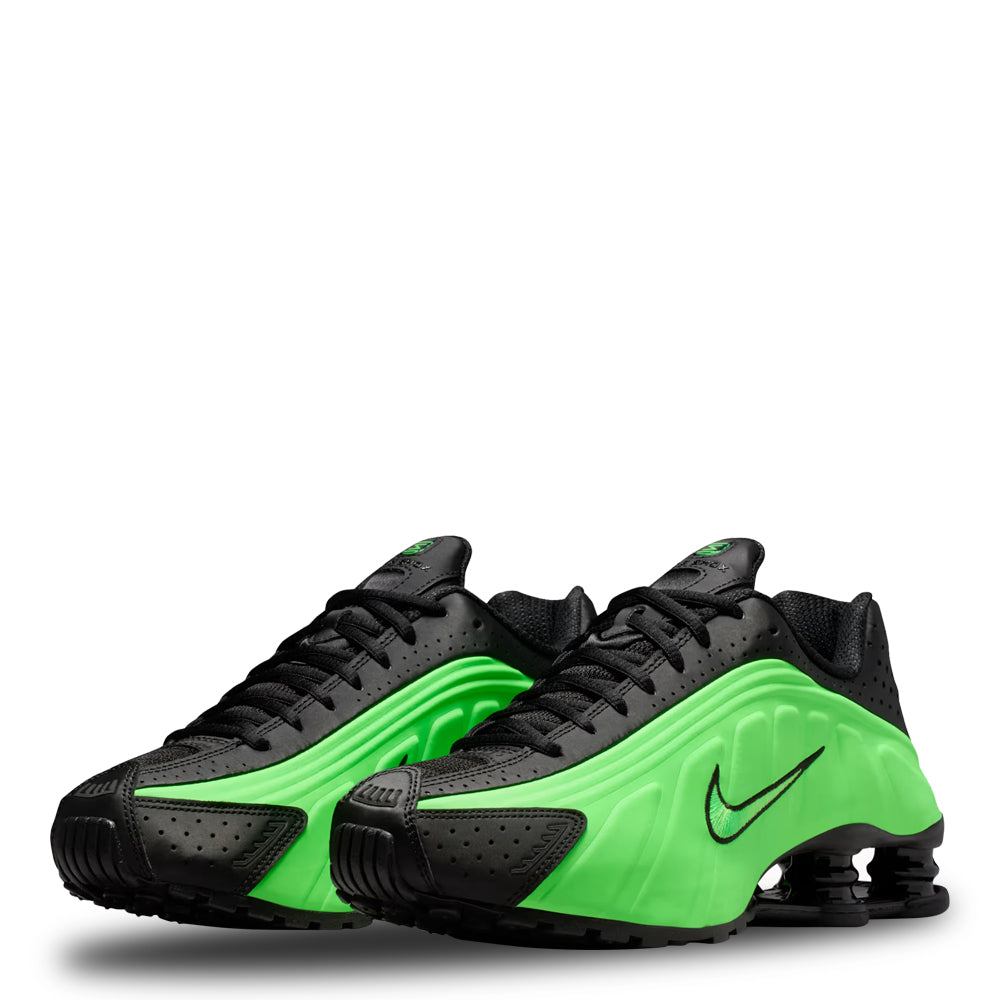 Nike Shox R4 Women's Sneakers