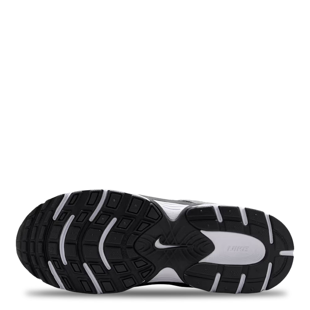 Nike V5 RNR Big Kids' Sneakers