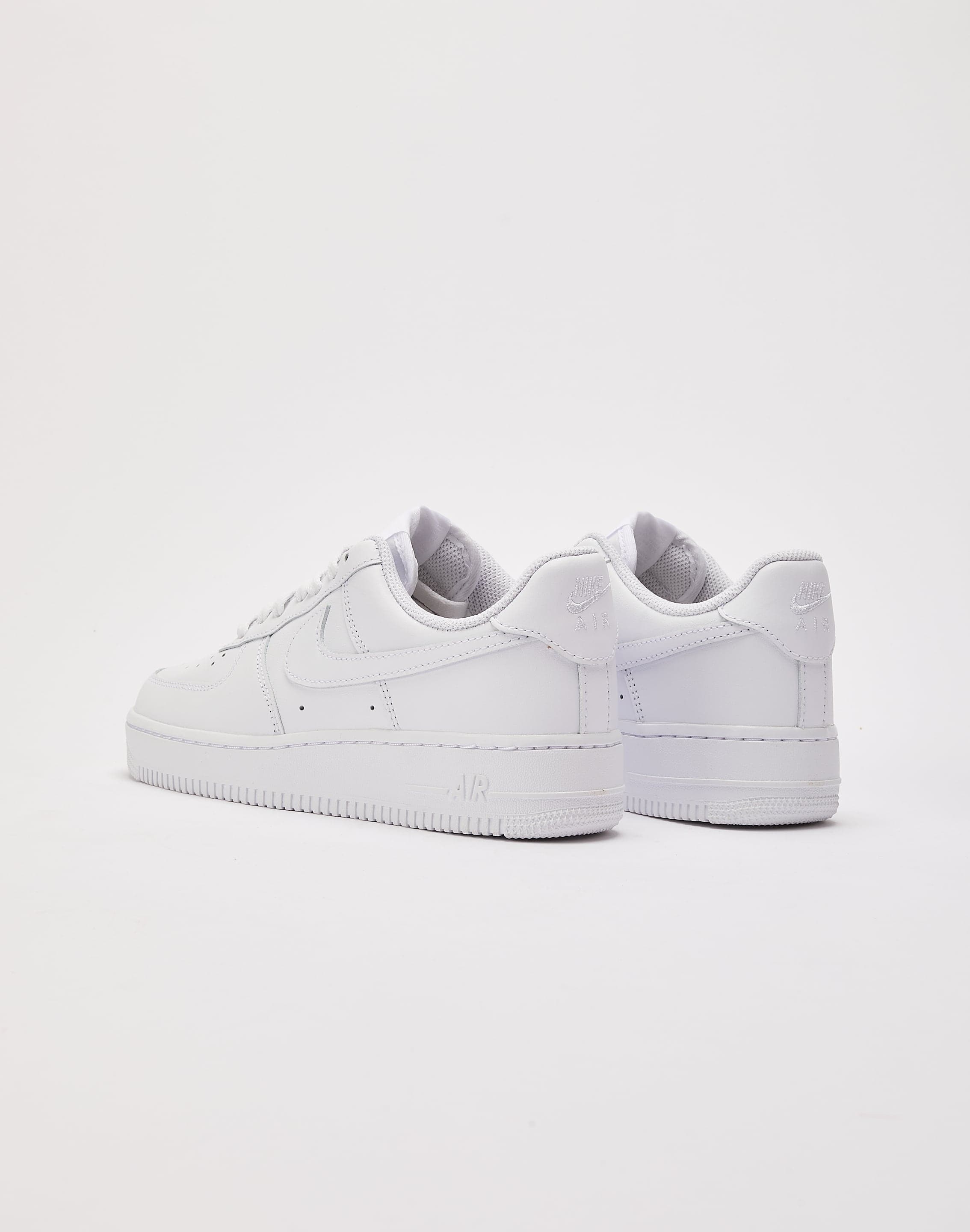 Nike Wmns Air Force 1 '07 Low